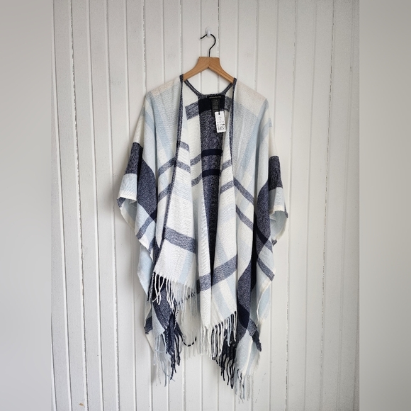 Banana Republic Plaid Cashmere Blend Wrap NEW - Picture 1 of 6